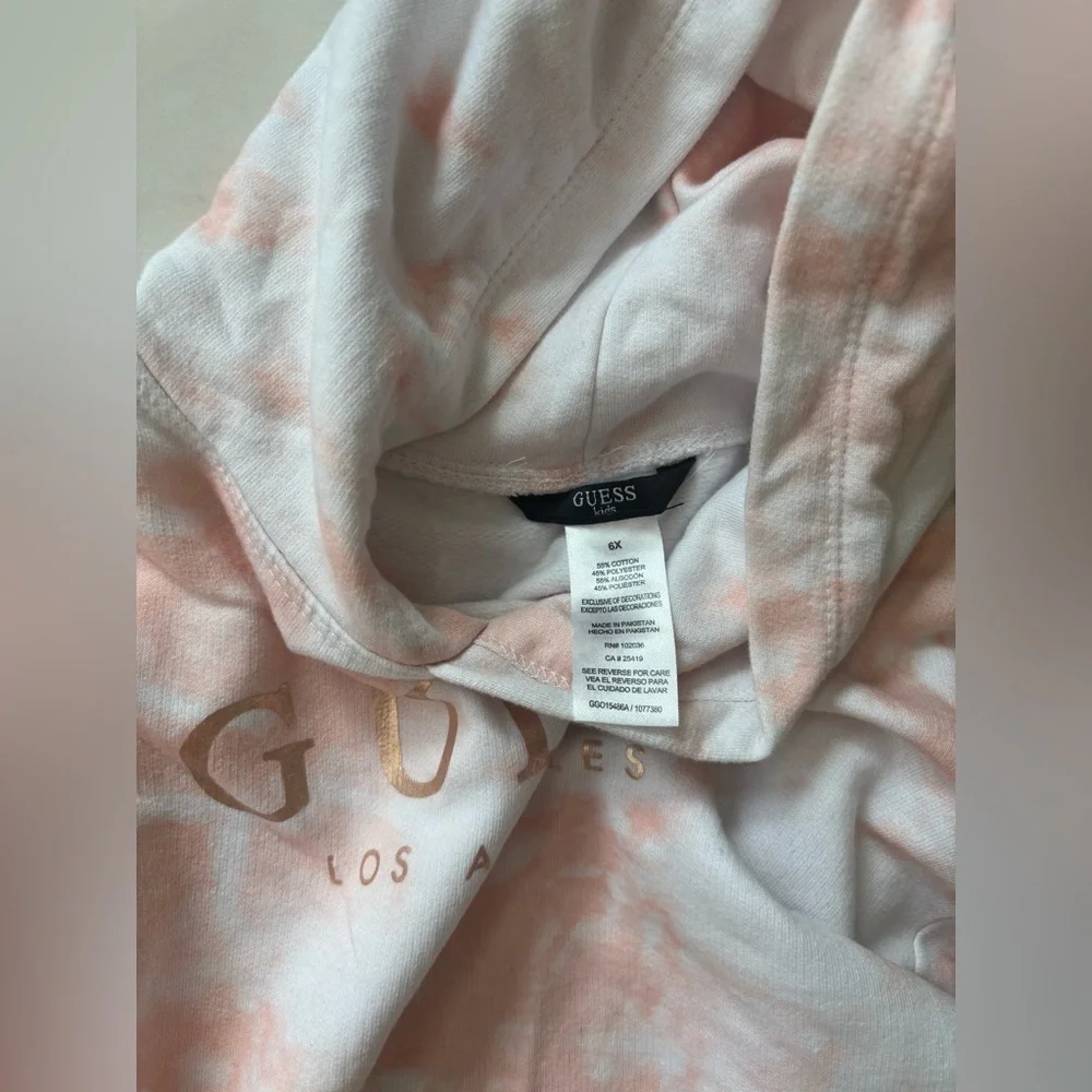 Guess Kids Pink and White Tie-Dye Set - Picture 8 of 8